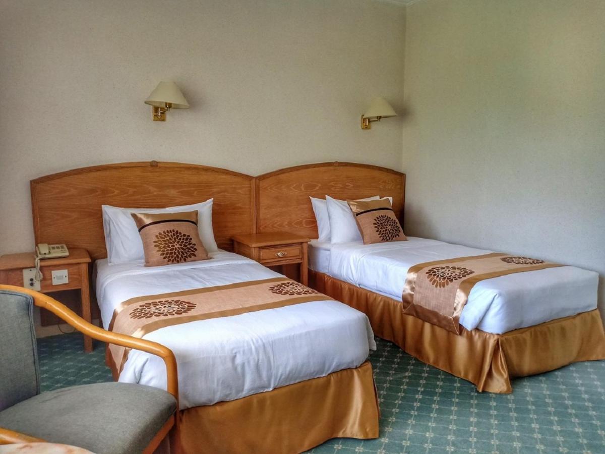 Terrace Hotel Bandar Seri Begawan Exterior foto